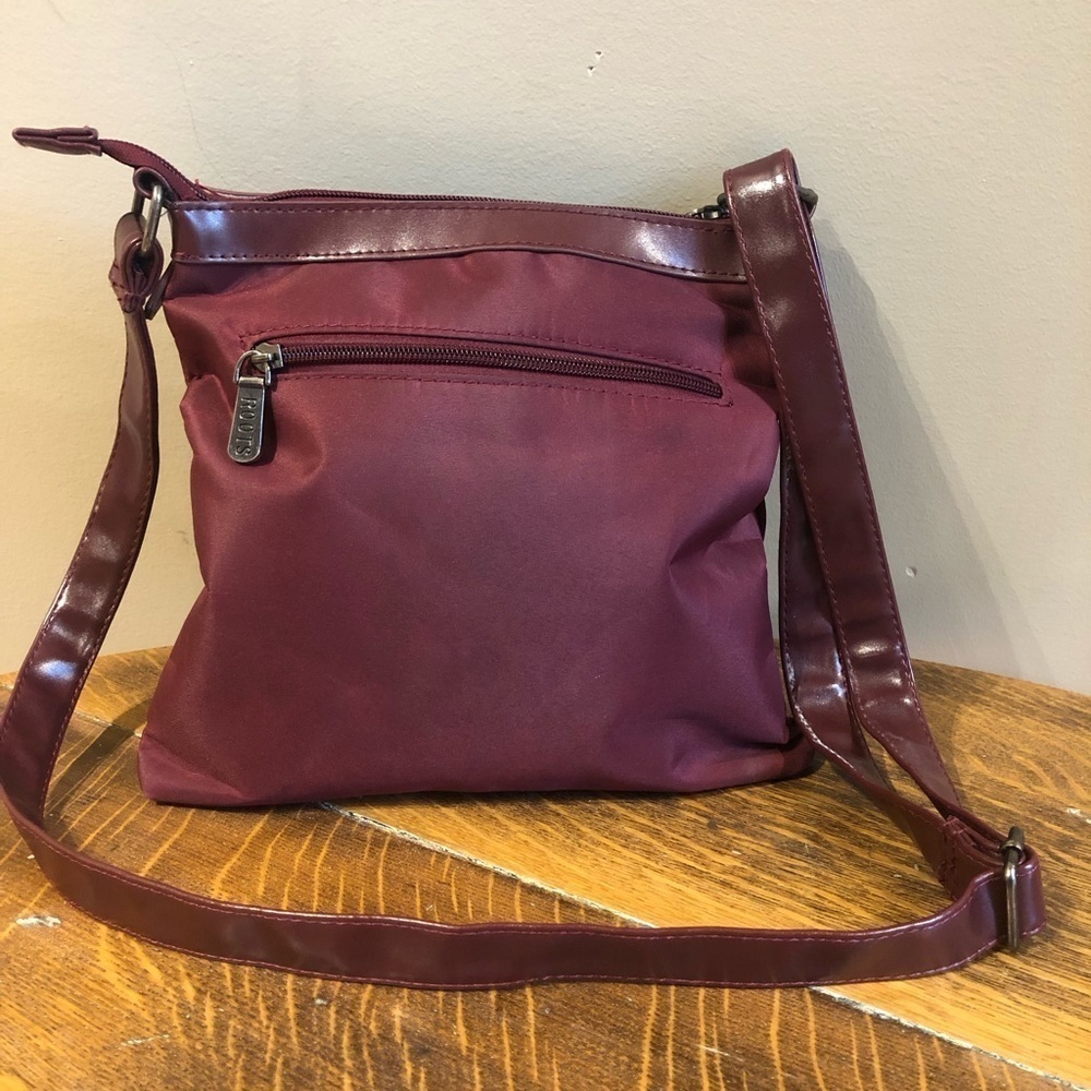 Roots Burgundy Nylon & Faux Leather Crossbody Messenger Bag - Picture 3 of 9